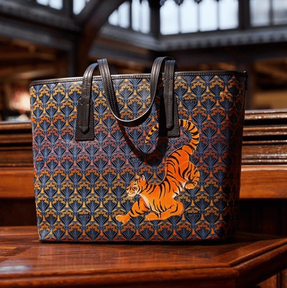 handbag with tiger illustration
